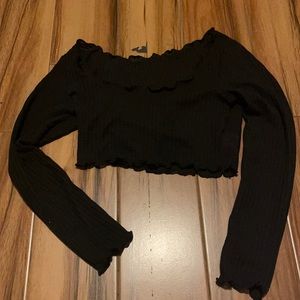 Long-Sleeve Lettuce Crop Top